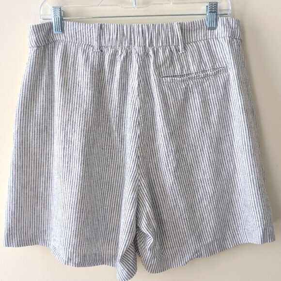 Old Navy Linen Blend Hickory Striped Pleated Shorts Size Large - Picture 3 of 6